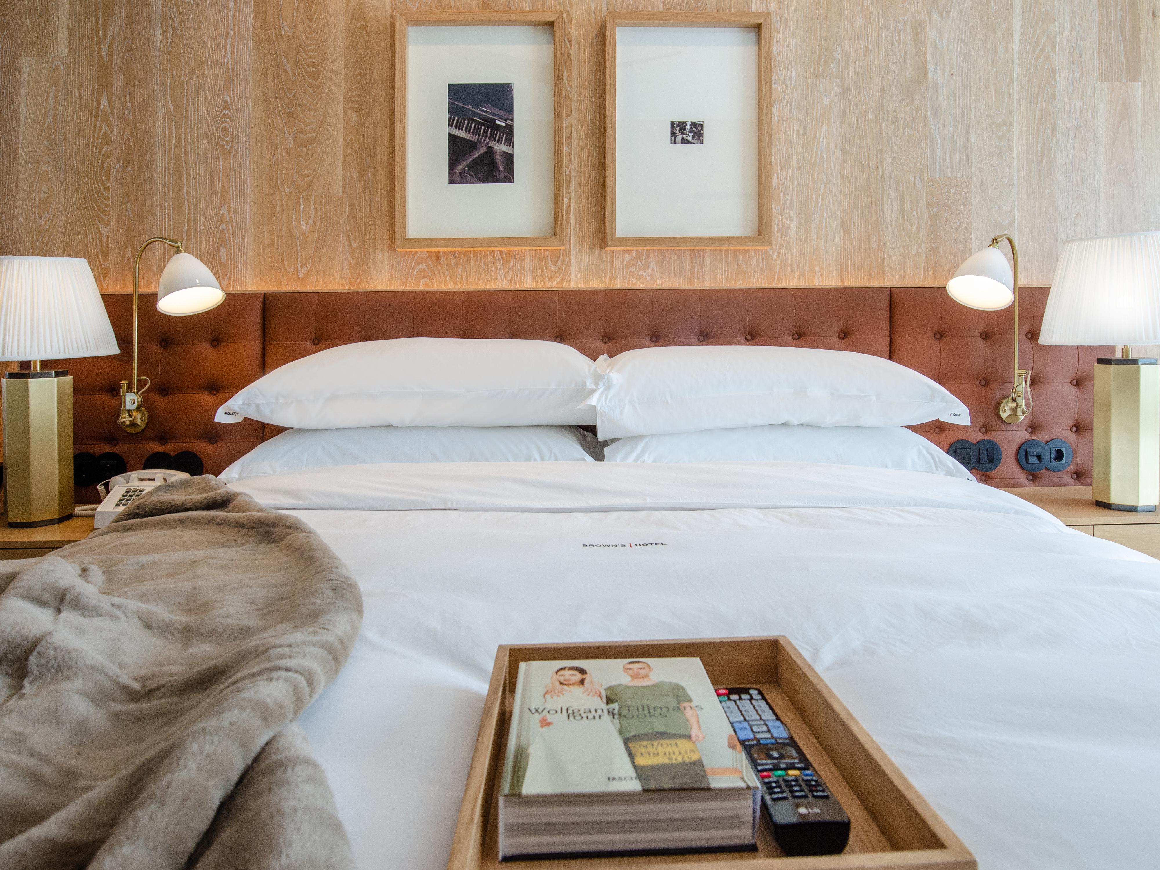 Browns Avenue Hotel Lisboa Exterior foto A bedroom at the hotel