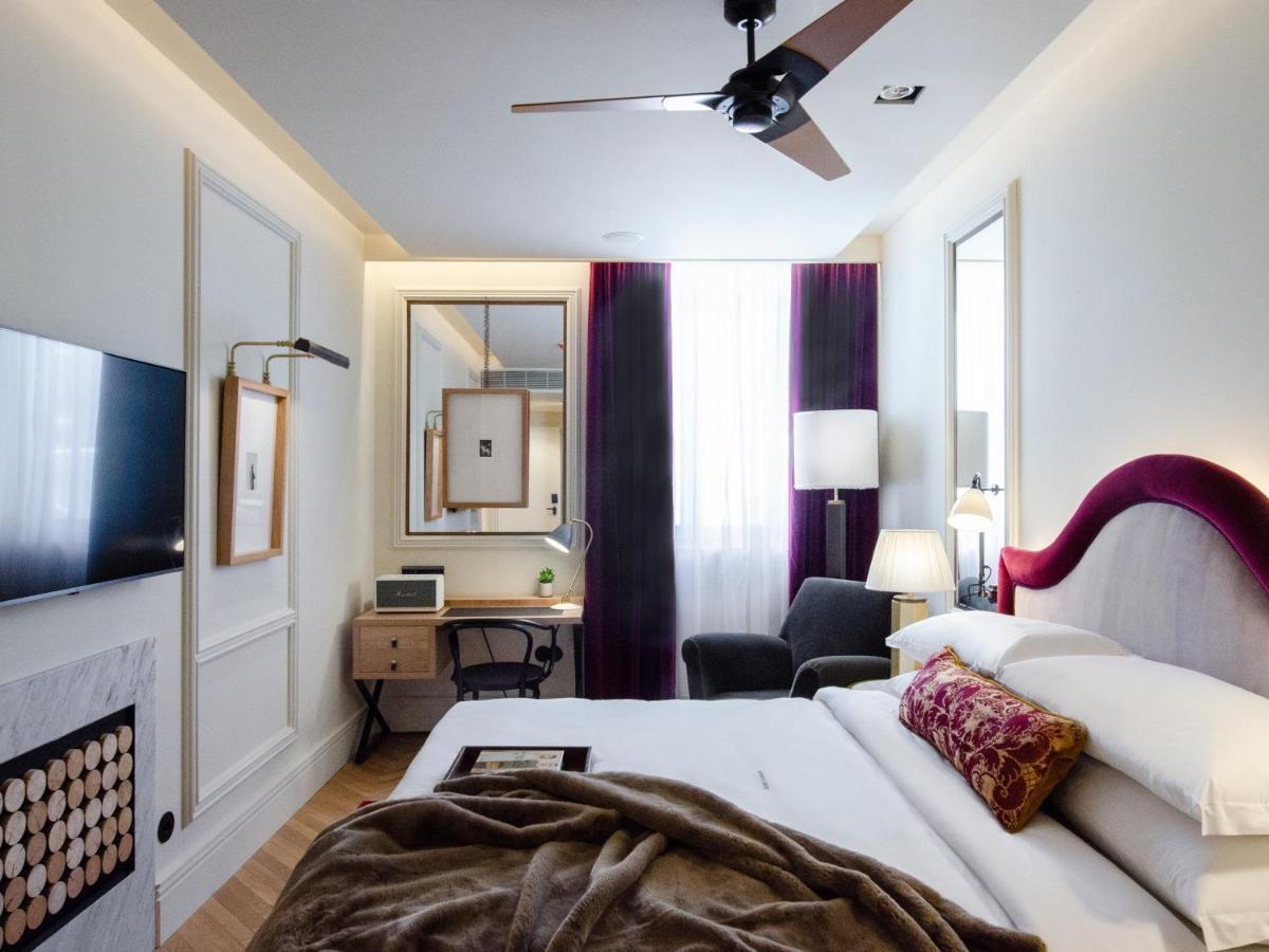 Browns Avenue Hotel Lisboa Exterior foto A bedroom at the Hotel